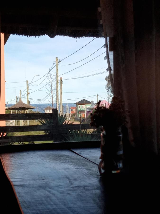 Hostal La Virazon Punta Del Diablo Exterior photo